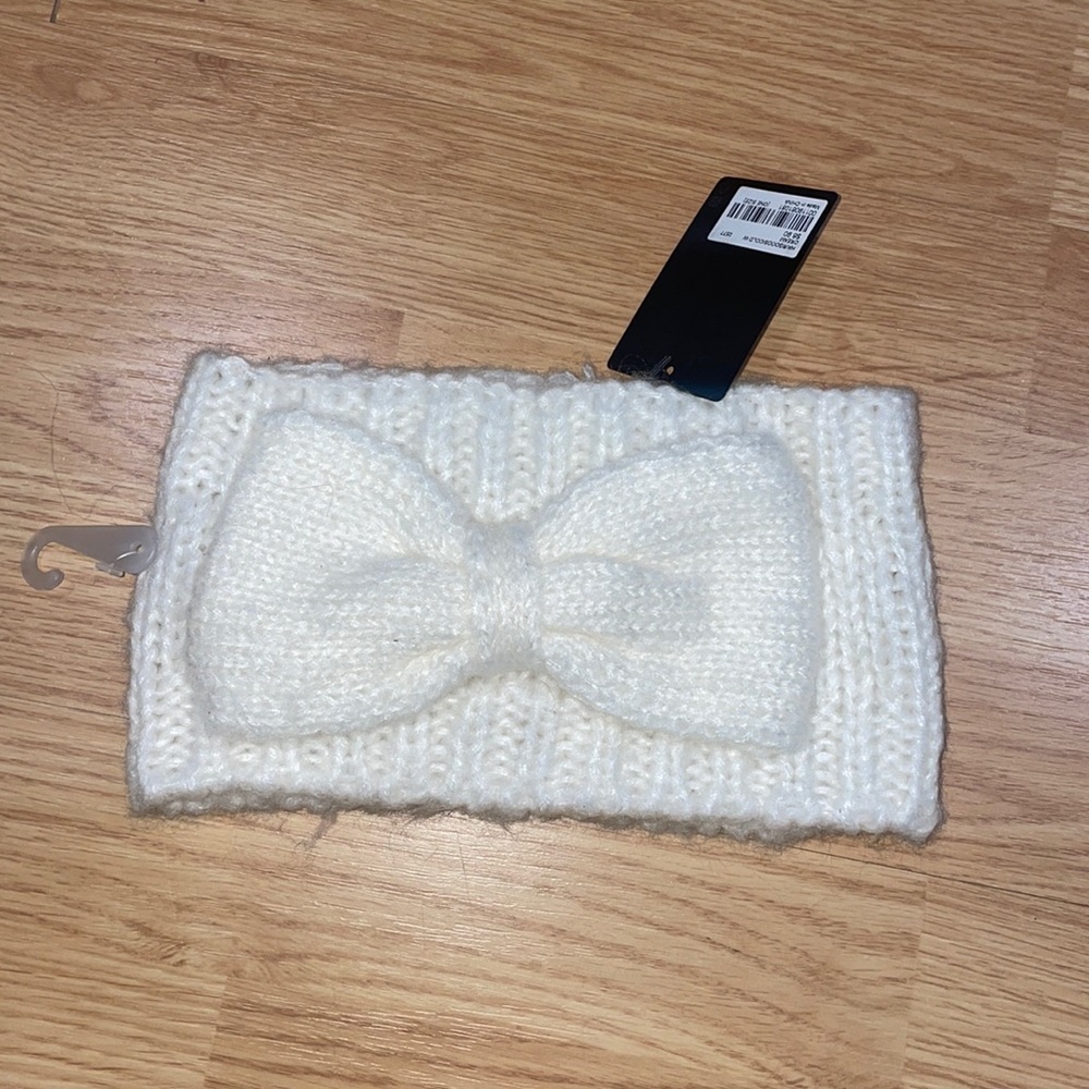 Forever 21 cream winter ear cover head band